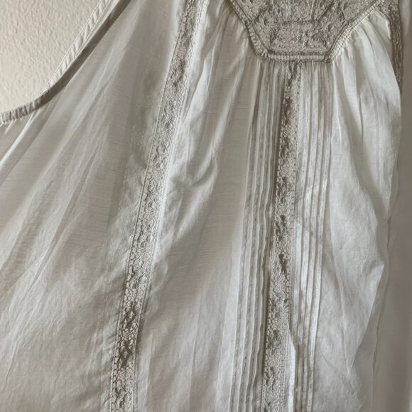 π€ JOIE 'Seta' Lace Halter Top β Feminine & Breezy! π€ - Picture 7 of 8